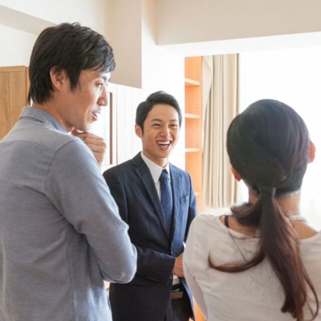おしゃれなカウンター付きのキッチン作り